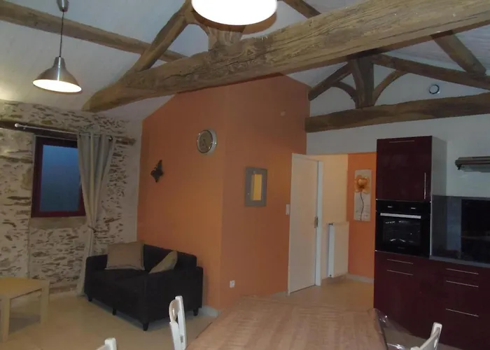 Dom wakacyjny En Ferme Renovee Avec Wifi - Fr-1-426-457 Falleron