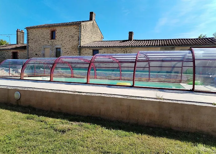 Dom wakacyjny En Ferme Renovee Avec Wifi - Fr-1-426-457